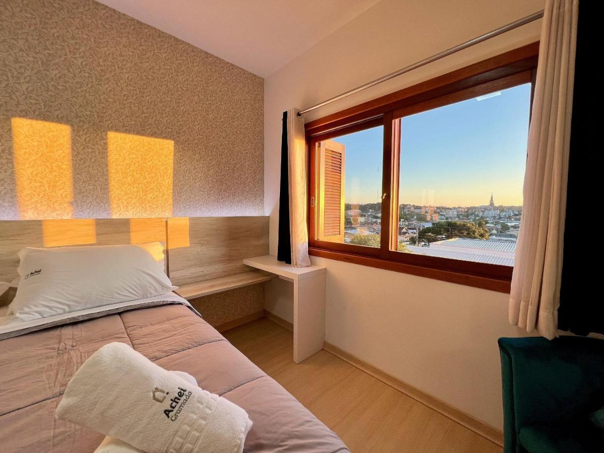 Appartamento Apartamento Vista Catedral 1 Dorm By Achei Gramado Canela Esterno foto